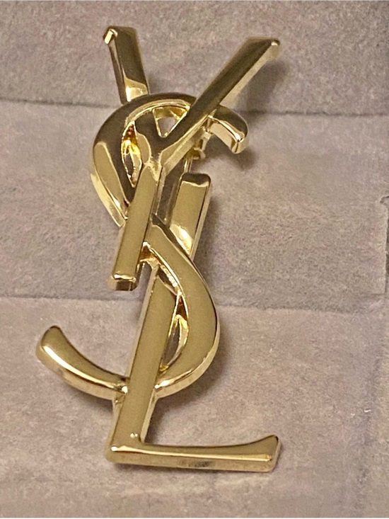 Yves Saint Laurent Jewelry - Yves Saint Laurent Bright Gold Monogram Brooch Unisex Small